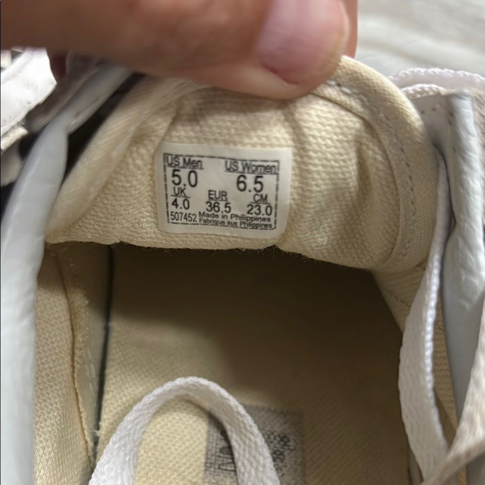 Vans Checkerboard Sneakers - Picture 6 of 6